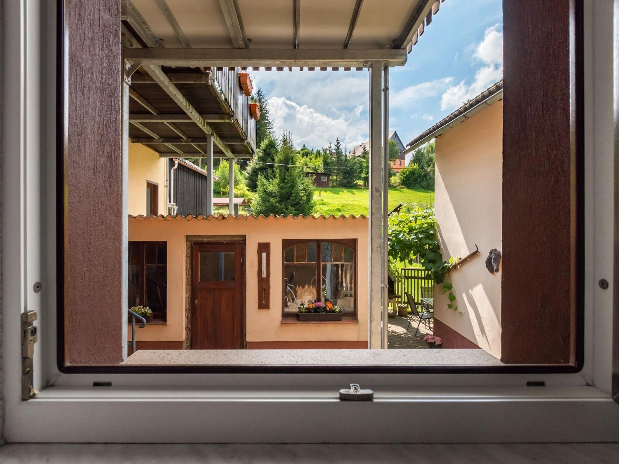 Modern Apartment In Sebnitz With A Terrace In Sebnitz Εξωτερικό φωτογραφία